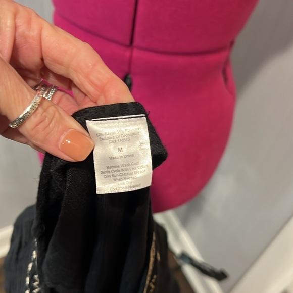 LADIES CRACKER BARREL BLOUSE BLACK/GOLD SZ M - Picture 5 of 5